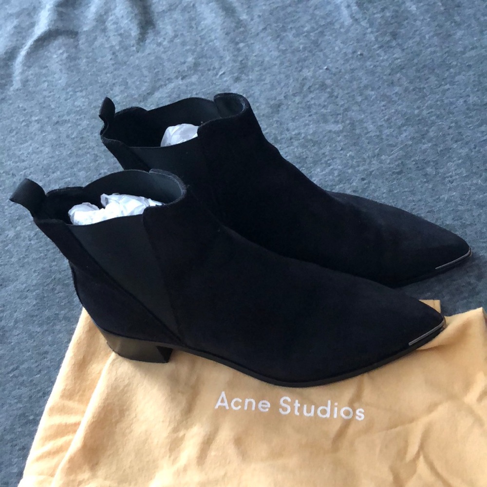 Acne Jensen boots suede